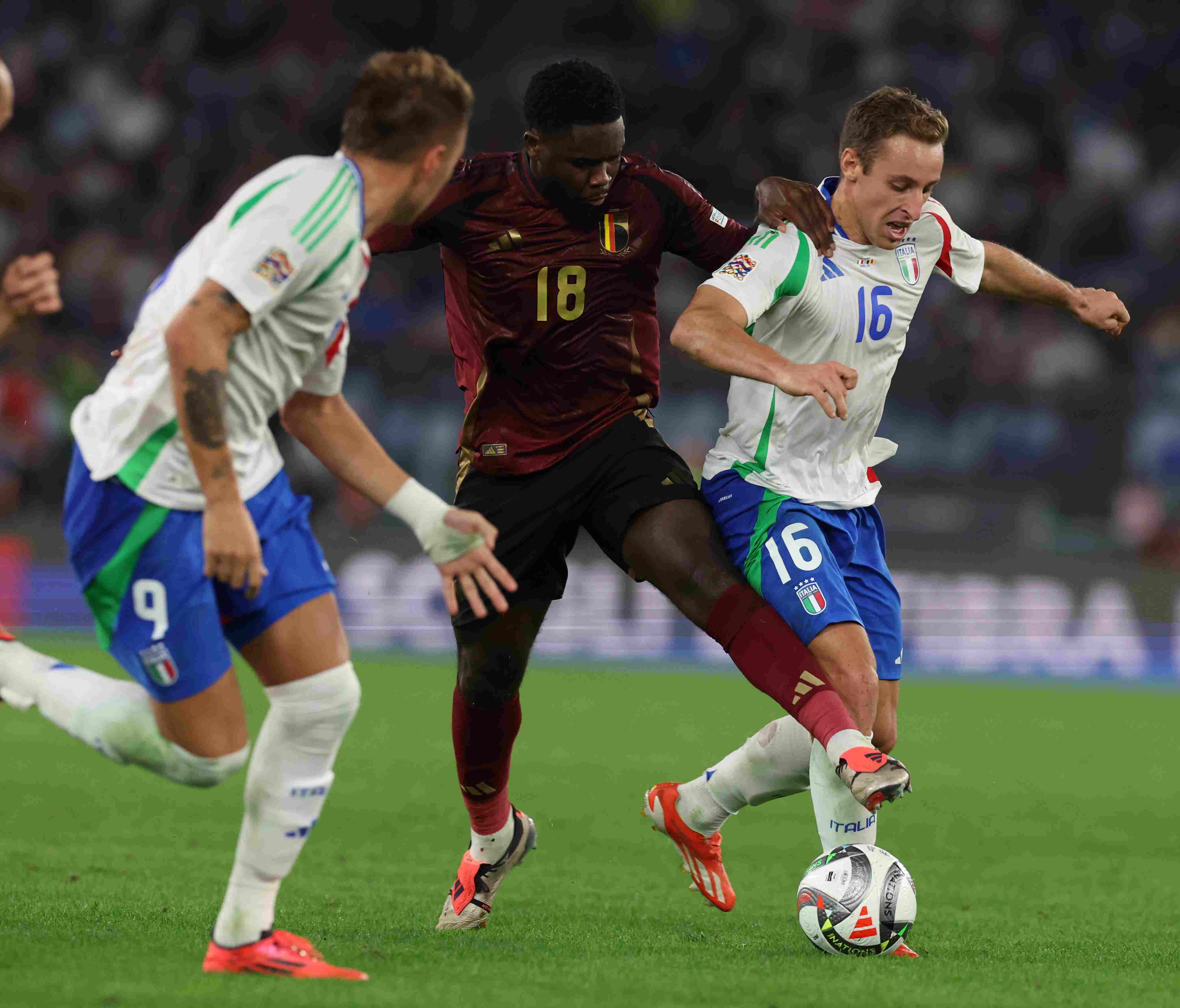 DB彩票官网-意大利女足在比利时体育场获胜