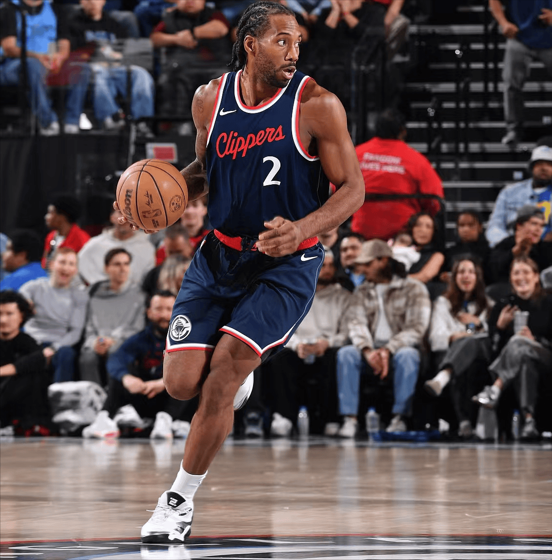 DB彩票官网-猛龙大胜开拓者，伦纳德24+10