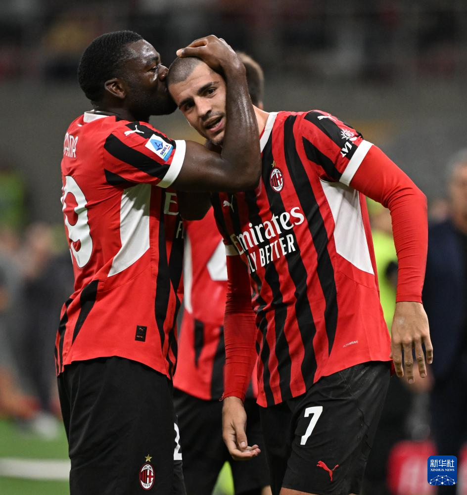 尤文图斯2-0胜AC米兰，C罗完美助攻莫拉塔破门