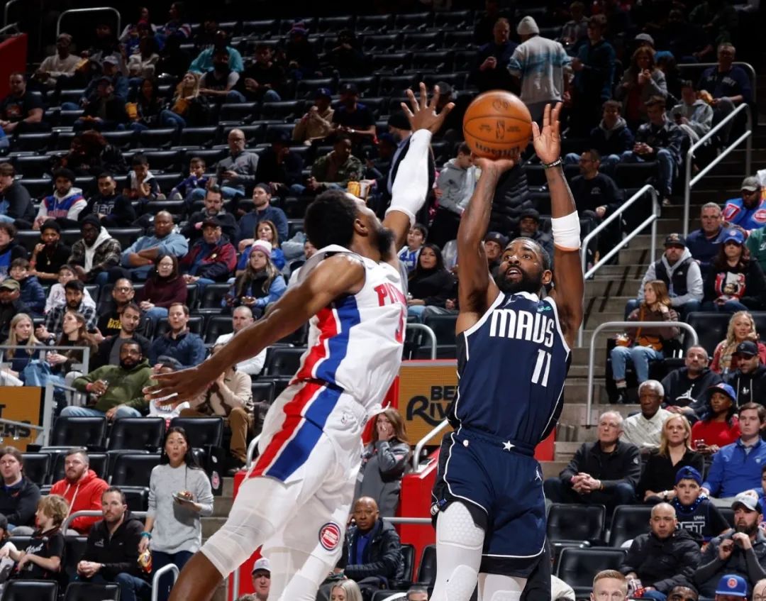 网队惜败活塞，欧文表现出色仍难带队获胜