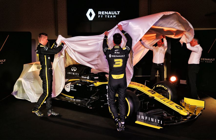 雷诺车队翻盘红牛二队，拉塞尔刷新纪录的简单介绍