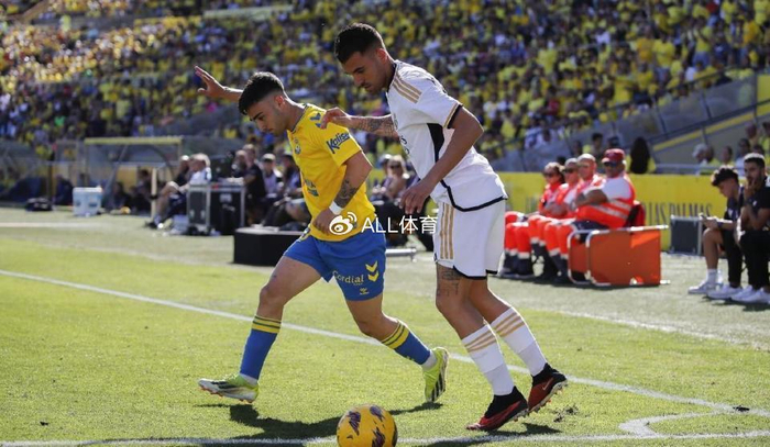 -包含巴萨翻盘巴黎，楚阿梅尼刷新纪录的词条